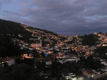 Vista nocturna Ouro Preto